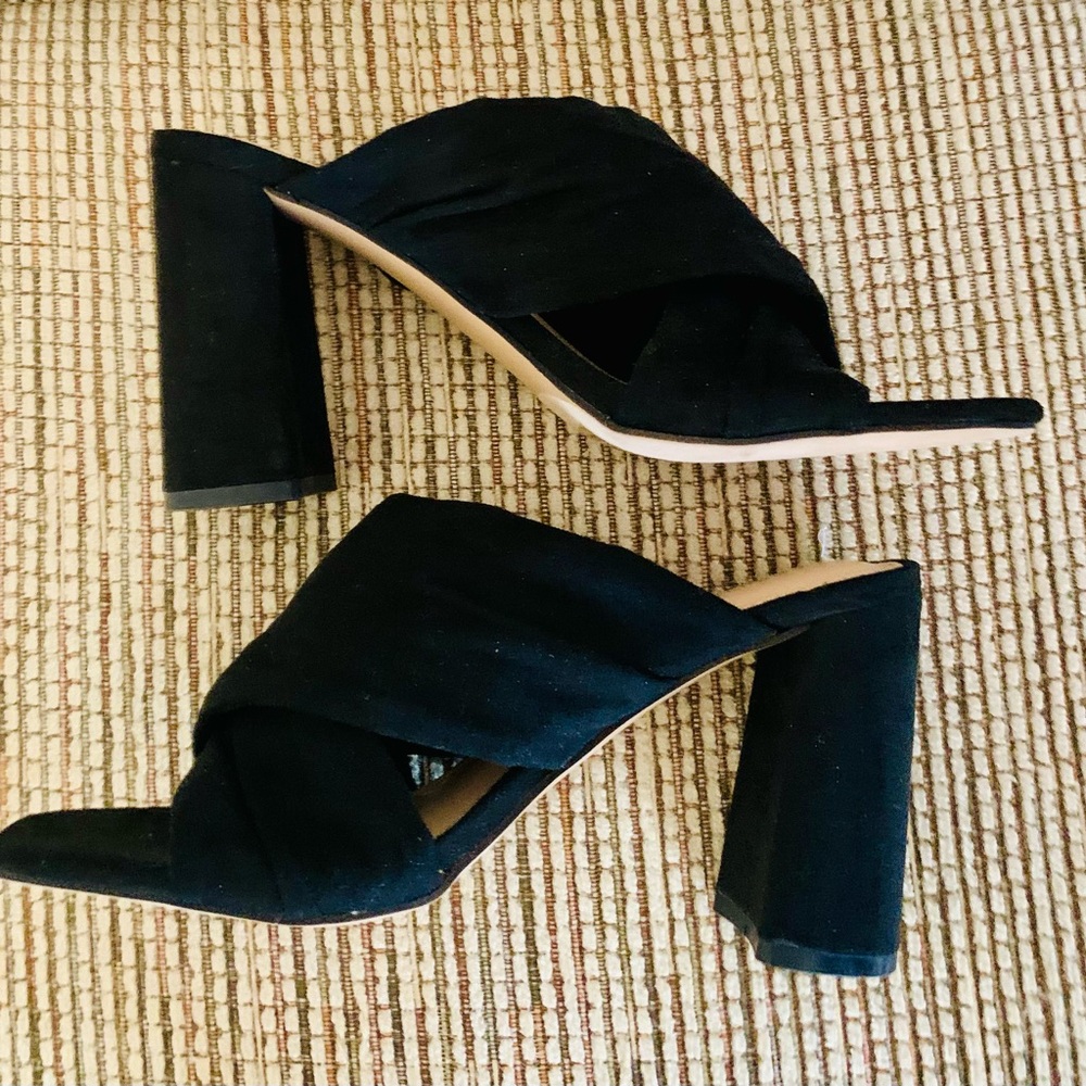 Elegant Black Women's Heeled Sandals
